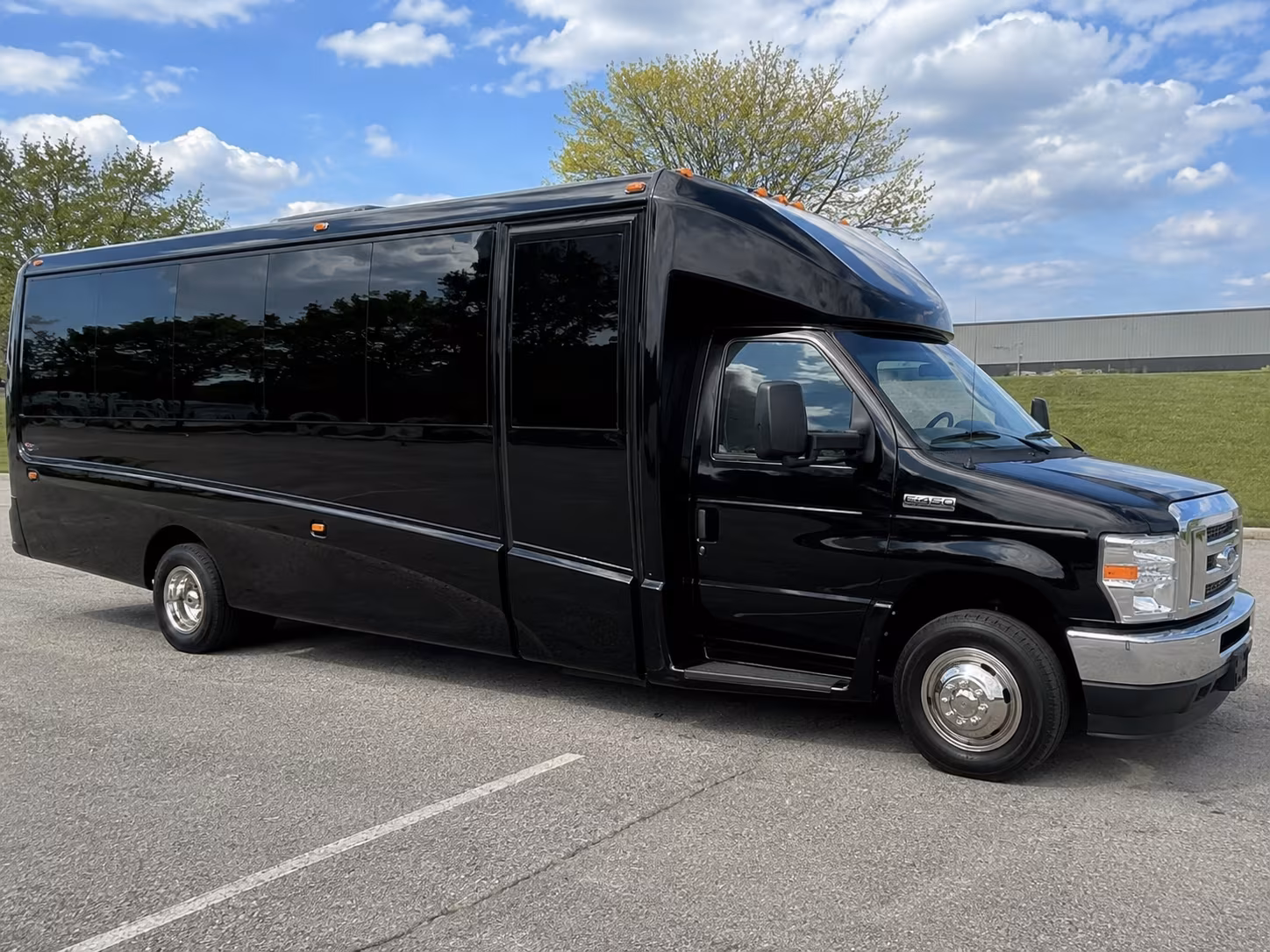 minibus rentals in lynn for prom groups that want to keep it simple