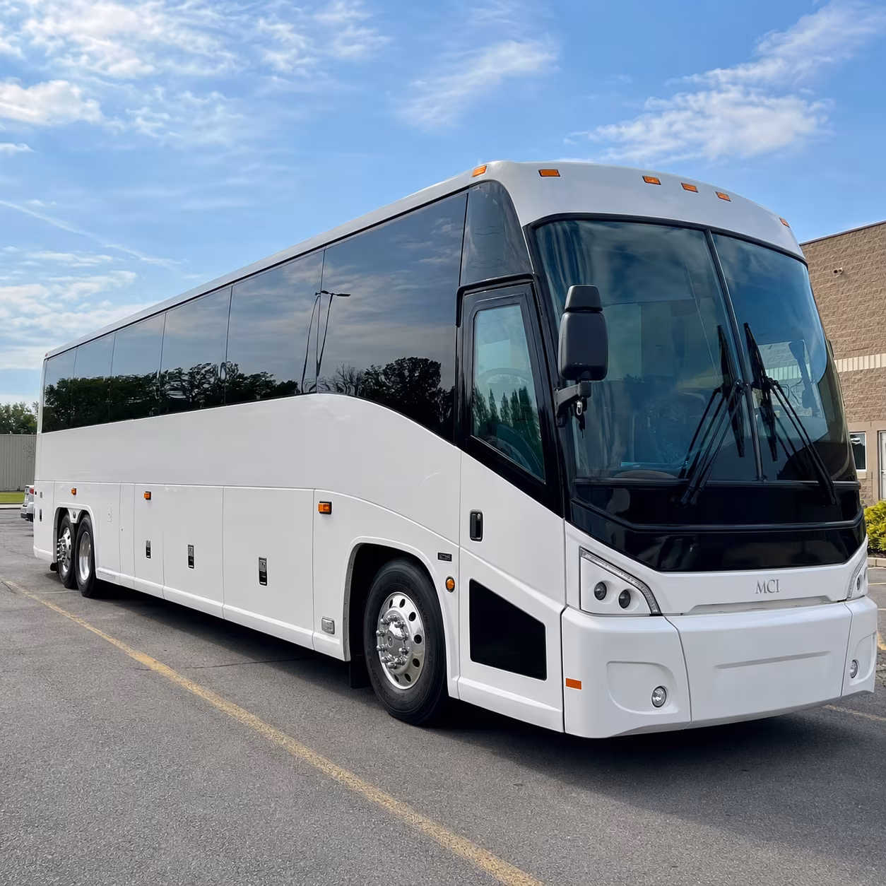 shuttle buses to mgm music hall at fenway and house of blues boston